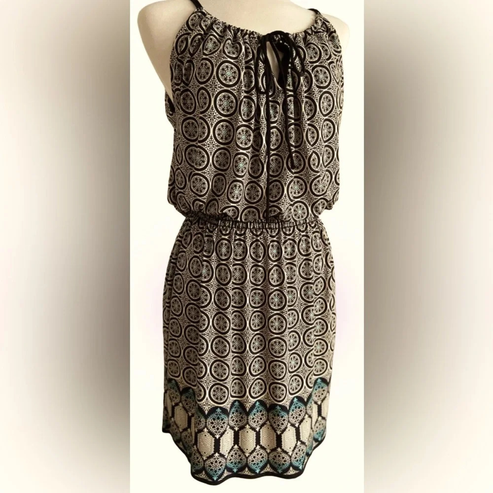 Max Studio Geo prints elastic waist spaghetti sleeves dress Sz Small